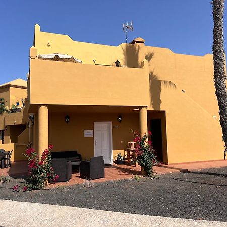 Casa Esmeralda Corralejo Esterno foto